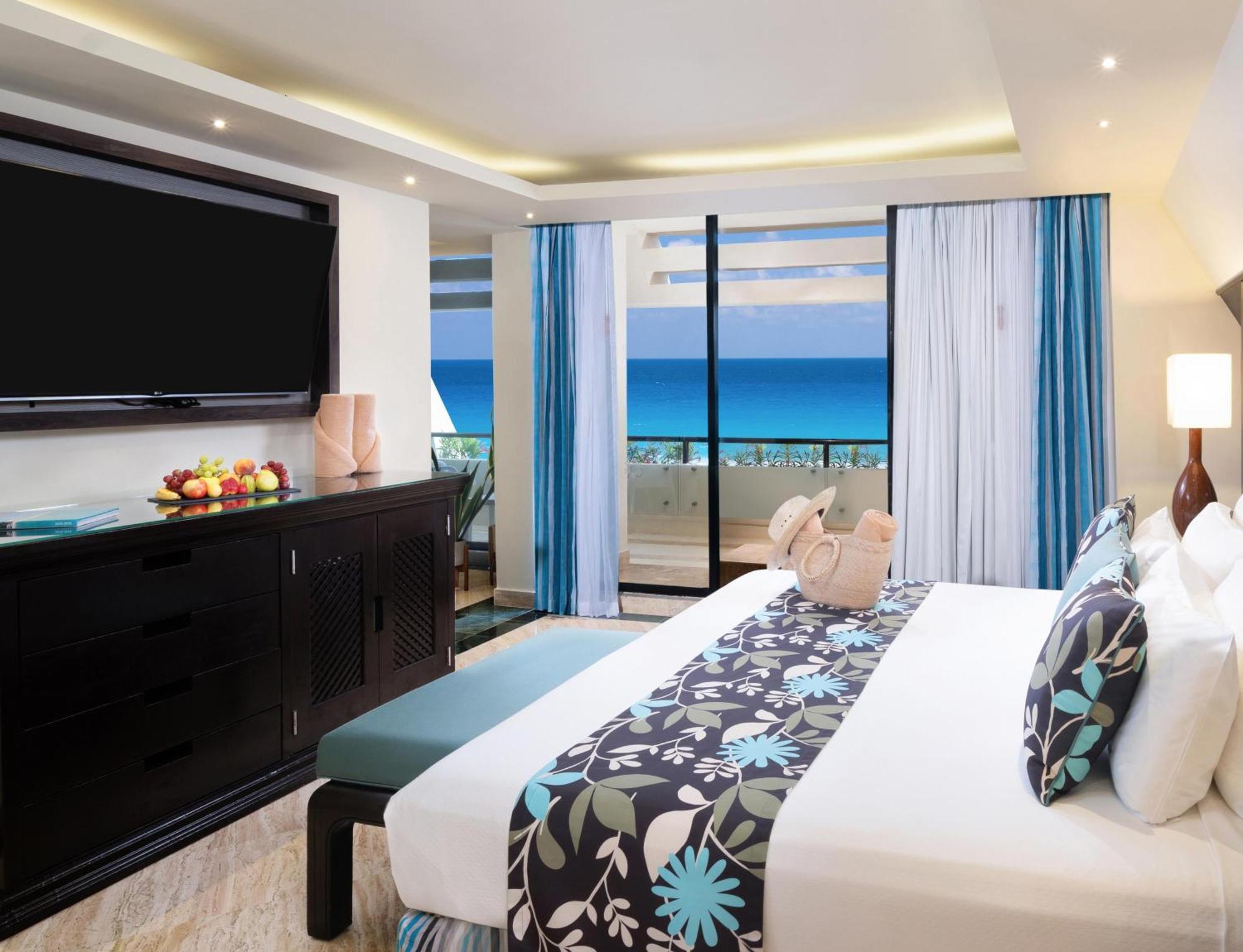 The Pyramid Cancun By Oasis Exterior foto Junior Suite Ocean View